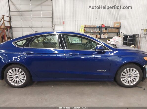 3FA6P0LU6GR290698 2016 FORD FUSION HYBRID Blue 360 interior view