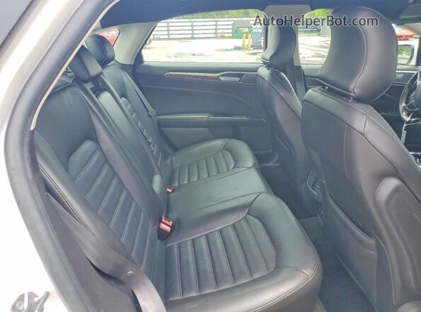 3FA6P0LU6GR341956 2016 FORD FUSION Белый Вид задних сидений