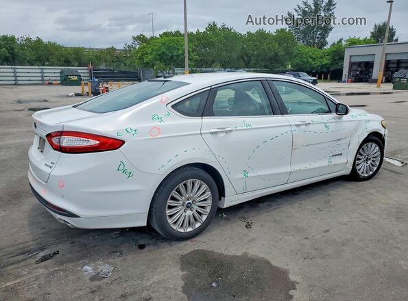 3FA6P0LU6GR341956 2016 FORD FUSION Белый Задняя правая четверть