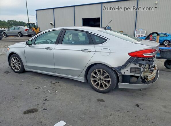 3FA6P0LU6HR235203 2017 FORD FUSION Серебряный Задняя левая четверть