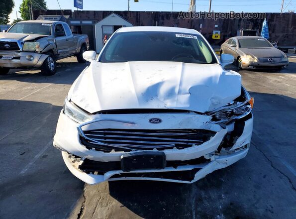 3FA6P0LU6JR172111 2018 FORD FUSION White Front view