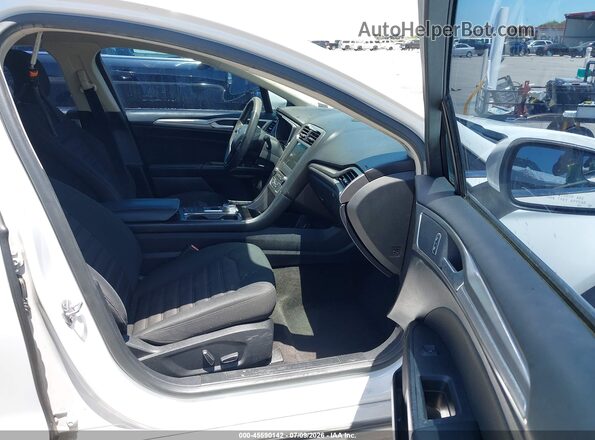 3FA6P0LU6JR274413 2018 FORD FUSION HYBRID White Front interior view