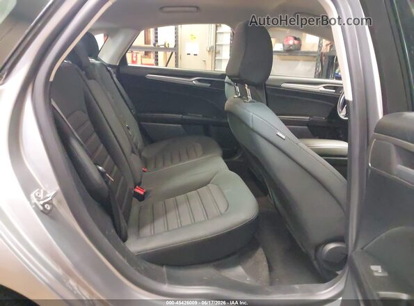 3FA6P0LU6LR200511 2020 FORD FUSION Silver VIN կոդի պիտակի տեսք