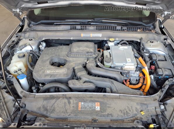 3FA6P0LU6LR245125 2020 FORD FUSION Silver Widok z tyłu