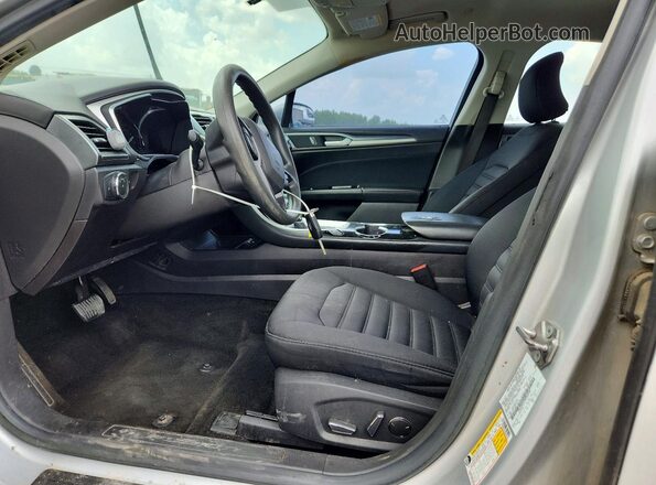 3FA6P0LU7GR264790 2016 FORD FUSION Silver Widok deski rozdzielczej