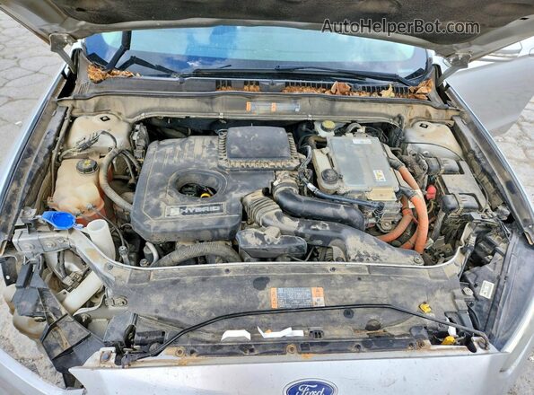 3FA6P0LU7GR264790 2016 FORD FUSION Silver Widok komory silnika