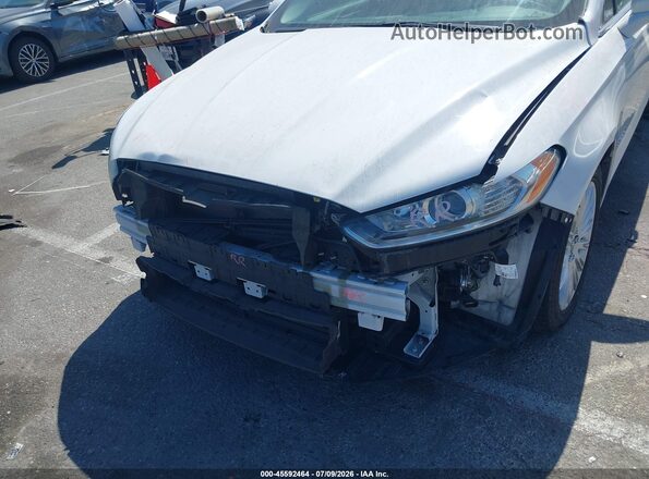 3FA6P0LU7GR333607 2016 FORD FUSION HYBRID White Вид спереду