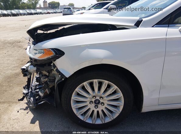 3FA6P0LU7GR345045 2016 FORD FUSION HYBRID Белый 