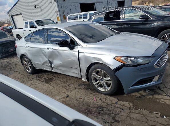 3FA6P0LU7JR242523 2018 FORD FUSION Silver Front right