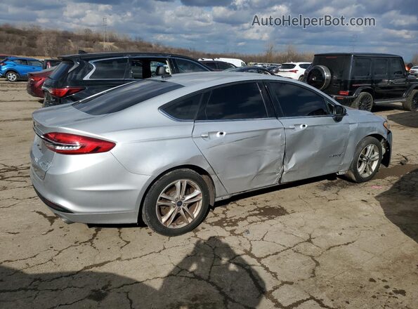 3FA6P0LU7JR242523 2018 FORD FUSION Silver Rear right