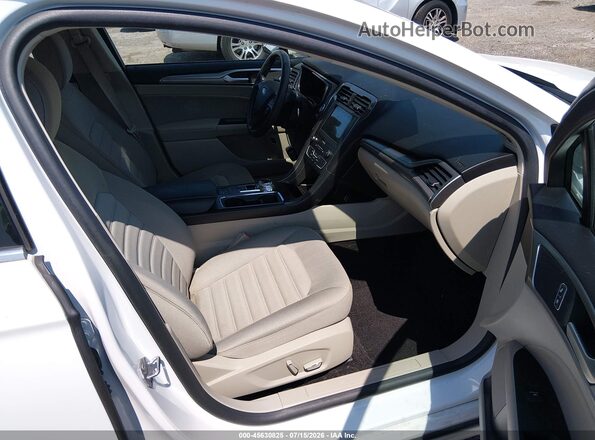 3FA6P0LU7KR137739 2019 FORD FUSION HYBRID White Vista interior delantera