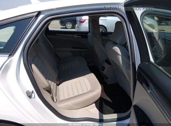 3FA6P0LU7KR137739 2019 FORD FUSION HYBRID White Vista de la etiqueta del VIN