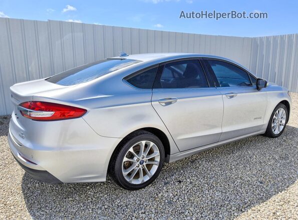 3FA6P0LU7KR140219 2019 FORD FUSION Silver Задня права чверть