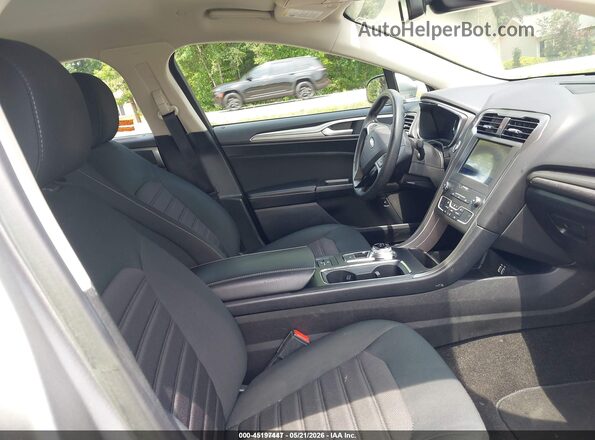 3FA6P0LU7LR119159 2020 FORD FUSION Silver Front interior view