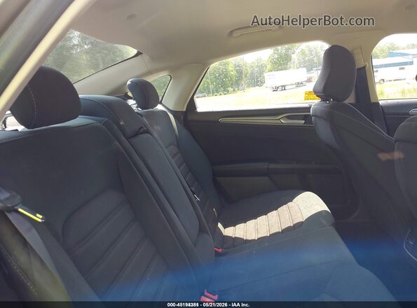 3FA6P0LU7LR119162 2020 FORD FUSION Silver VIN sticker view