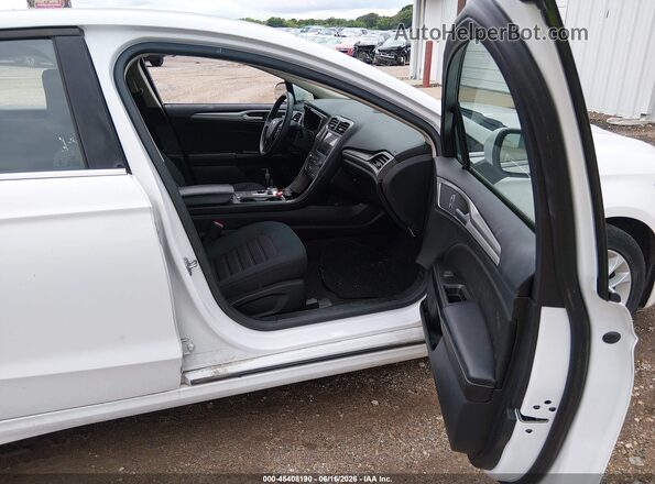 3FA6P0LU7LR225160 2020 FORD FUSION White Front interior view