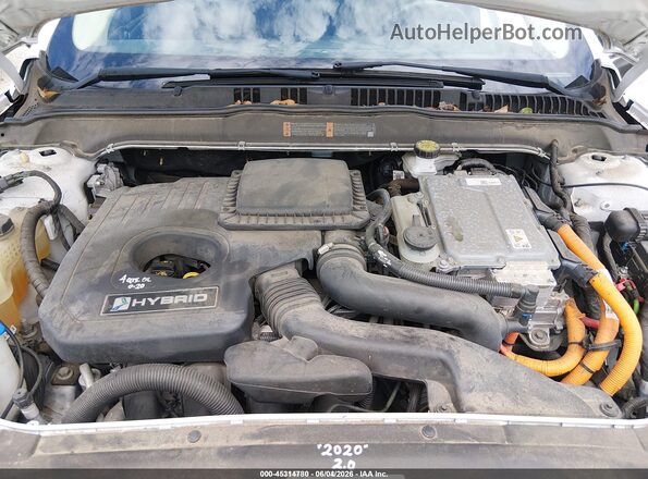 3FA6P0LU8LR200641 2020 FORD FUSION White Widok z tyłu
