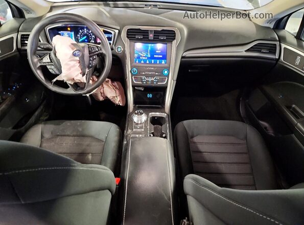 3FA6P0LU8LR263710 2020 FORD FUSION Gray Vista del salpicadero