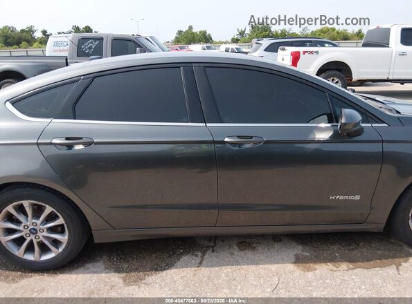 3FA6P0LU9HR254991 2017 FORD FUSION HYBRID Gray Вид задньої частини салону