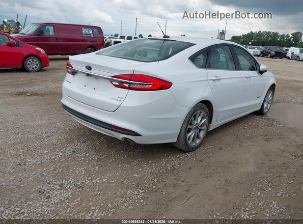 3FA6P0LU9HR280037 2017 FORD FUSION HYBRID White Rear right
