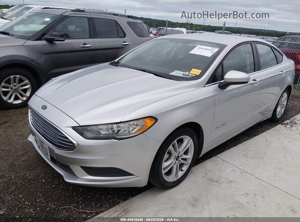 3FA6P0LU9JR111853 2018 FORD FUSION HYBRID Silver Передня ліва чверть