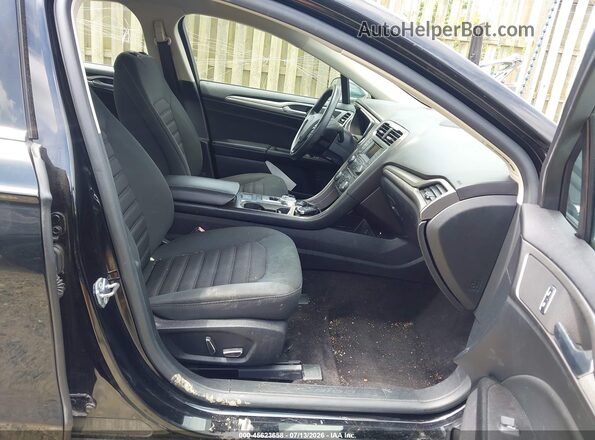 3FA6P0LU9JR147557 2018 FORD FUSION HYBRID Black Front interior view