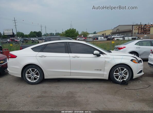 3FA6P0LU9JR235301 2018 FORD FUSION HYBRID White Սալոնի հետևի տեսք