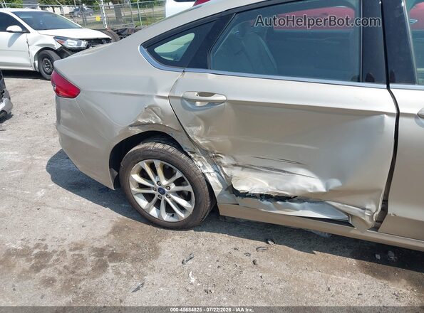 3FA6P0LU9KR129576 2019 FORD FUSION HYBRID Champagne Vista frontal
