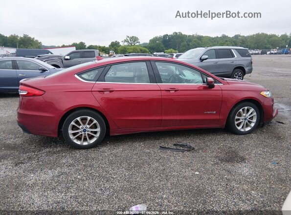 3FA6P0LU9KR199708 2019 FORD FUSION HYBRID Red უკანა სალონის ხედი