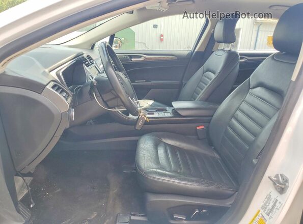 3FA6P0LUXHR410097 2017 FORD FUSION White Widok wnętrza z przodu