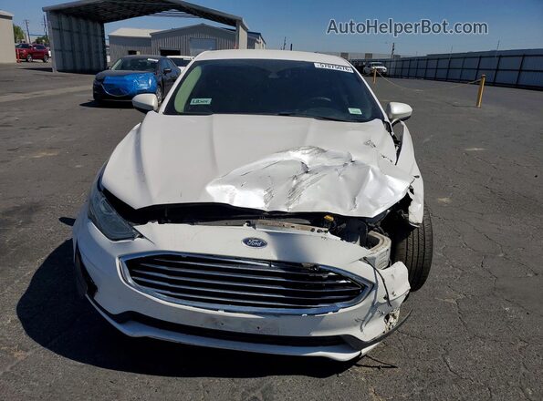 3FA6P0LUXKR208982 2019 FORD FUSION White Vista frontal