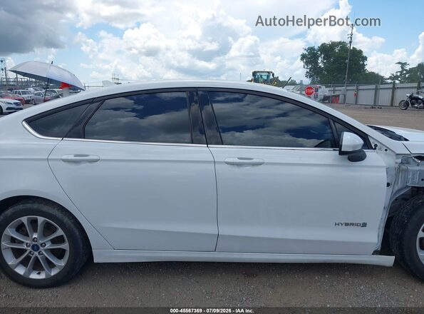 3FA6P0LUXKR274724 2019 FORD FUSION HYBRID White Widok wnętrza 360 stopni