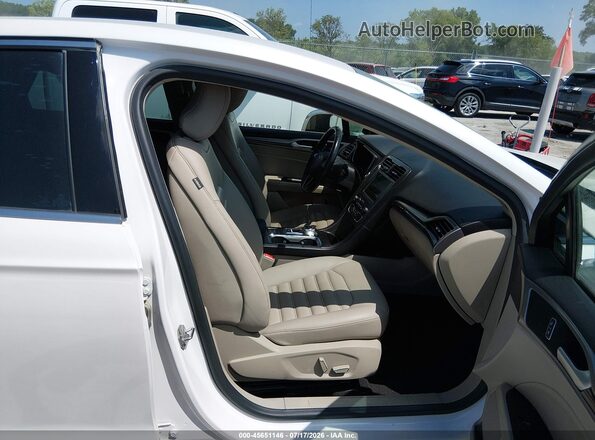 3FA6P0MU3KR172275 2019 FORD FUSION HYBRID White Front interior view
