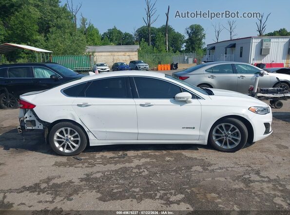 3FA6P0MU7KR139599 2019 FORD FUSION HYBRID White Vista interior trasera