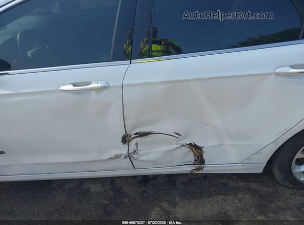 3FA6P0MU7KR139599 2019 FORD FUSION HYBRID White 