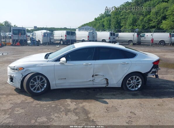 3FA6P0MU7KR139599 2019 FORD FUSION HYBRID White Vista interior de 360 grados