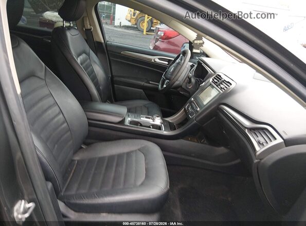 3FA6P0PU2HR329928 2017 FORD FUSION ENERGI Gray Vista interior delantera