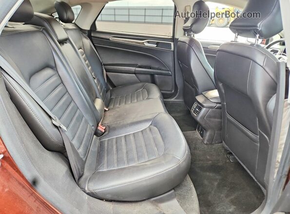 3FA6P0PU3GR187751 2016 FORD FUSION Maroon Вид задніх сидінь