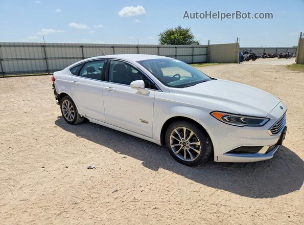 3FA6P0PU3JR187529 2018 FORD FUSION White Przód prawy