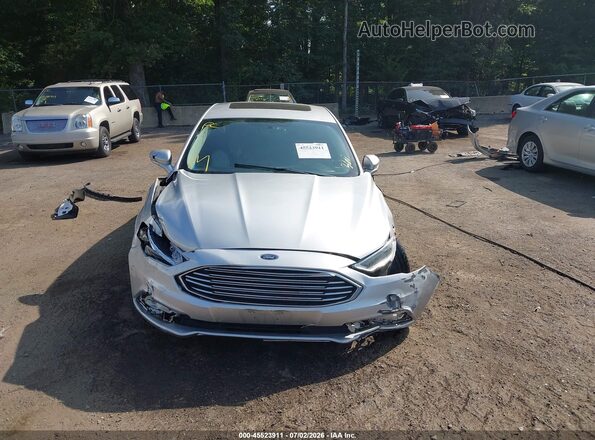 3FA6P0PU9HR281280 2017 FORD FUSION ENERGI Silver Widok deski rozdzielczej