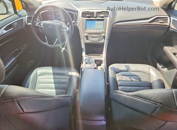 3FA6P0PU9JR110583 2018 FORD FUSION Silver წინა პანელის ხედი