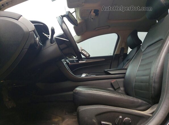 3FA6P0PU9JR130073 2018 FORD FUSION Black Вид салону спереду