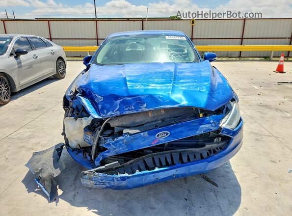 3FA6P0RU2HR399992 2017 FORD FUSION Blue Widok z przodu
