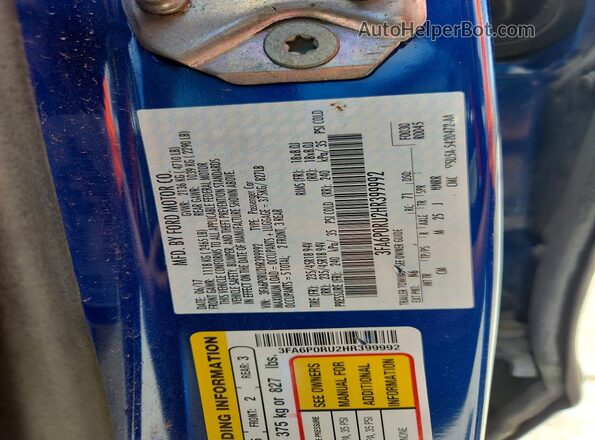 3FA6P0RU2HR399992 2017 FORD FUSION Blue Widok komory silnika