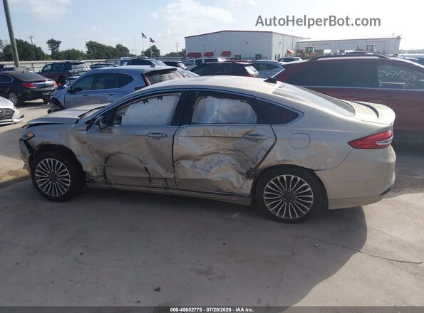 3FA6P0RU2JR161033 2018 FORD FUSION HYBRID Gold Widok wnętrza 360 stopni