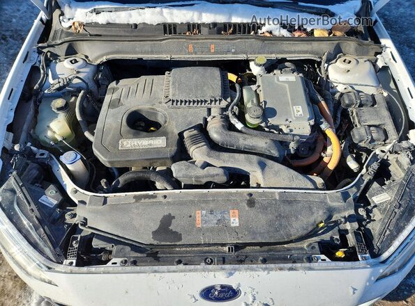 3FA6P0RU5LR181814 2020 FORD FUSION White Вид задньої частини салону