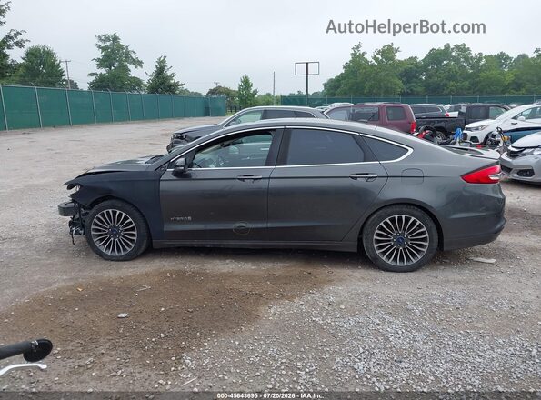 3FA6P0RU6JR185917 2018 FORD FUSION HYBRID Gray 360 interior view