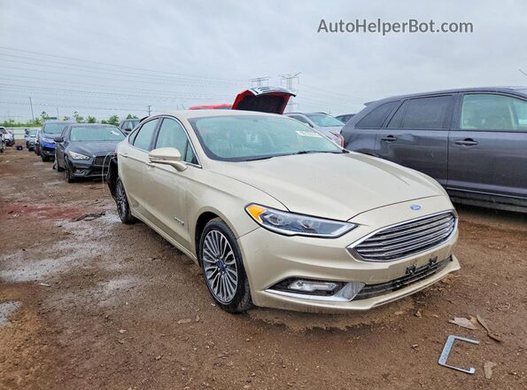 3FA6P0RUXJR120889 2018 FORD FUSION Beige Передня права чверть