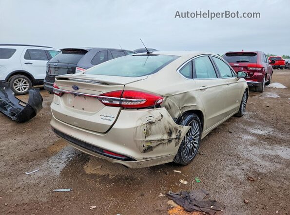 3FA6P0RUXJR120889 2018 FORD FUSION Beige Задня права чверть