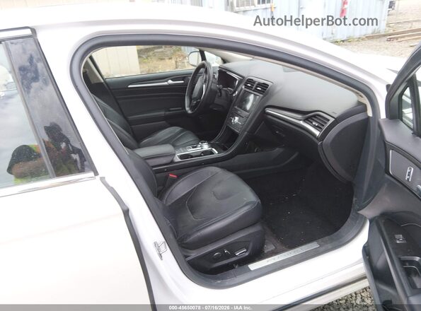 3FA6P0SU5HR330210 2017 FORD FUSION ENERGI Белый Вид салона спереди